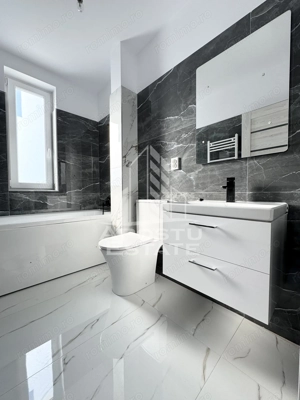 Apartament cu 2 camere decomandat bucatarie inchisa in zona Planetelor - imagine 12