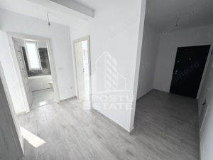 Apartament cu 2 camere decomandat bucatarie inchisa in zona Planetelor - imagine 2