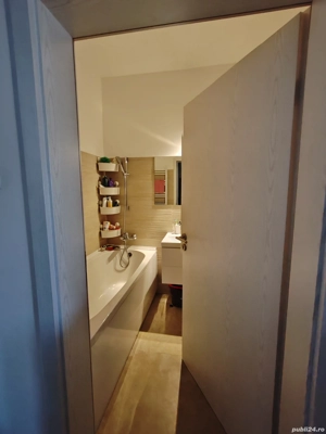 Vand apartament 3 camere Ghiroda - imagine 9