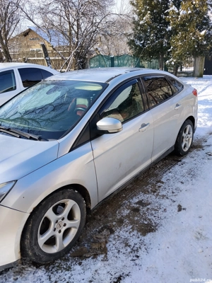 De Vânzare Ford Focus 1,6 anu 2011 Diesel  - imagine 2