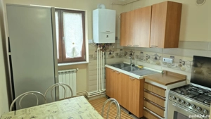 Inchiriez apartament cu 2 camere in Deva, zona ultracentrala (Piata), etaj 2, mobilat - imagine 4