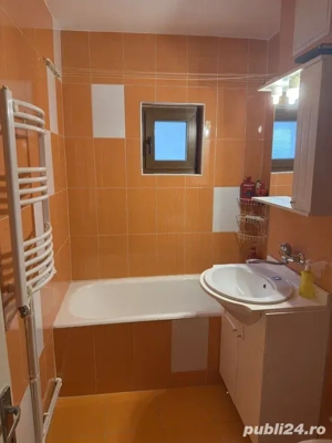 Apartament 3 camere decomandat piata centrala - imagine 6