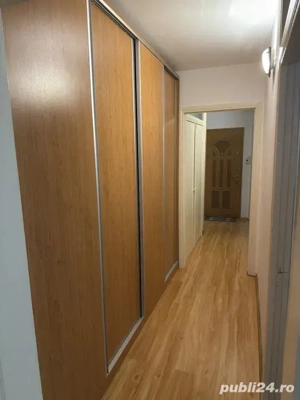 Apartament 3 camere decomandat piata centrala - imagine 3