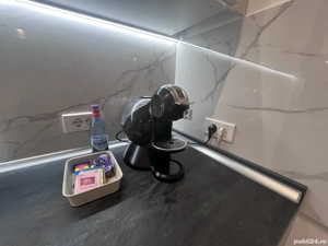 Închiriere termen lung scurt- apt nou 2 cam f modern, parcare inclusa, lângă parc Titanel - imagine 5