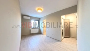 Garsoniera nemobilata 17mp | Piața Alba Iulia