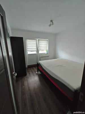 Închiriez apartament 