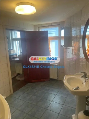 Popa Soare vila cocheta 5 camere,139 mp,teren 121 mp,neoclasica - imagine 8