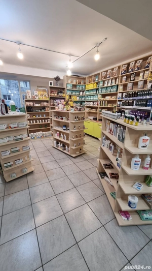 Vând dotări complete magazin naturist 