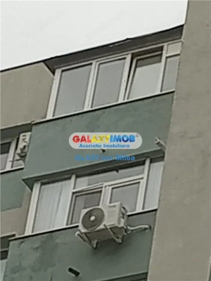 Vanzare apartament  2 camere zona  Margeanului