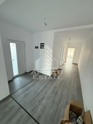 Duplex pe parter cu 4 camere, teren 382 mp, situat in Calea Urseni - imagine 3