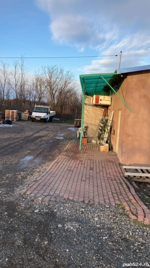 Vând spatiu comercial cu marfa,stivuitor, in localitatea balaceanu,judet buzău. - imagine 2