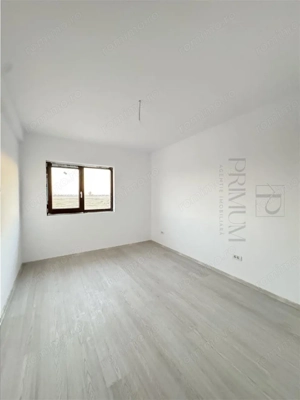 GIROC - Duplex cu 5 Camere - Finalizat - Zona excelenta - imagine 3