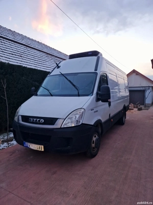 Închiriez dubă cu șofer   transport marfă