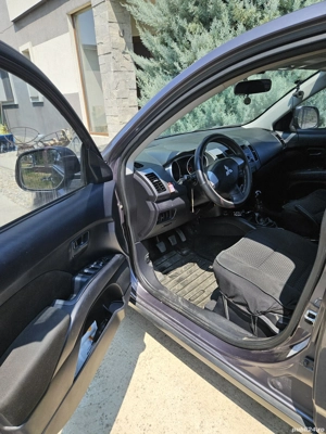 Vand  Mitsubishi Outlander II, din 2008, stare buna de functionare  - imagine 3