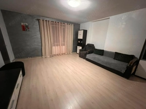 Apartament cu 2 camere, etaj 1 - zona centrala