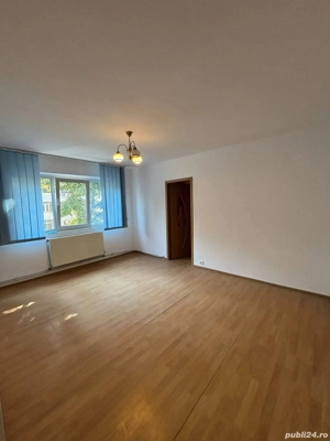 De vanzare apartament cu 2 camere si balcon 41.500e 