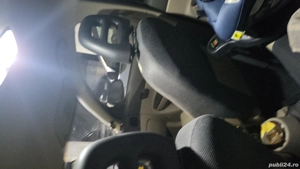 Hyundai Accent  - imagine 2