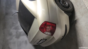 Hyundai Accent  - imagine 5