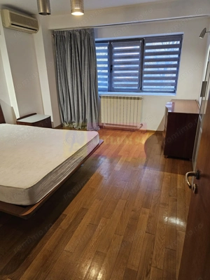 Vanzare apartament de 3 camere in zona Decebal, stradal