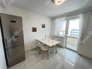Apartament 3 camere balcon parcare zona Calea Cisnadiei - imagine 6