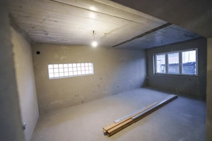 Casa la gri - Romanesti - imagine 9