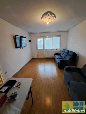 Casa de Cultura, decomandat, 3 camere, gaze, vanzari Constanta