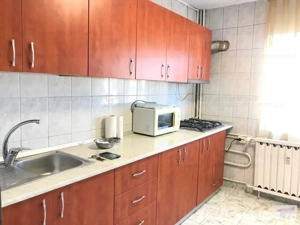 Brancoveanu Apartament 2 camere 5 8 61mp 4 minute de METROU SI PARC MOBILAT LUMINOS( orientareVEST) - imagine 6