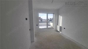 Penthouse de 3 camere zona Tractorul - imagine 6