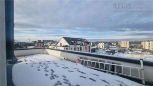 Penthouse de 3 camere zona Tractorul - imagine 15