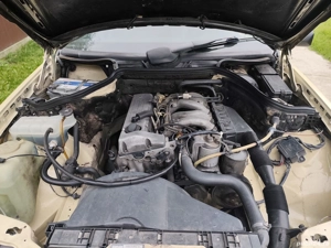 Mercedes w124 - imagine 5