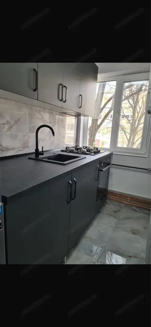 Renovat recent la etaj 2, cu centrala propie Dacia - imagine 3