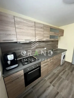 Inchiriere apartament generos 100 mp la etajul unei case, cartier Gheorgheni