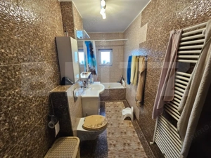 Apartament 2 camere, 55 mp, zona Sud - imagine 8