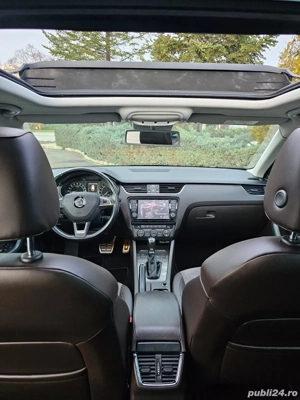Skoda Octavia Scout 4x4 185CP DSG Panoramic Full Istoric RAR Maro - imagine 5