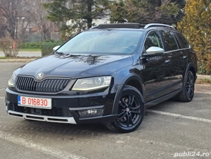 Skoda Octavia Scout 4x4 185CP DSG Panoramic Full Istoric RAR Maro