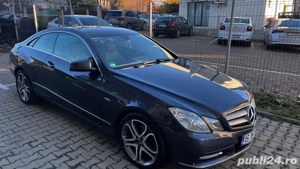 Mercedes E calss coupe din 2011 - imagine 7