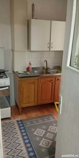 Apartament zona centrală, decomandat. - imagine 2