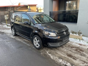 Vand VW TOURAN fab. 08. 2012 motor 1400 benzina , cutie Automata DSG , Piele, Navigatie, etc - imagine 2