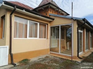 Casa veche si teren - imagine 4