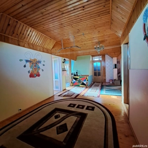 Proprietar direct!-Vând apartament spațios în Roman  - imagine 3