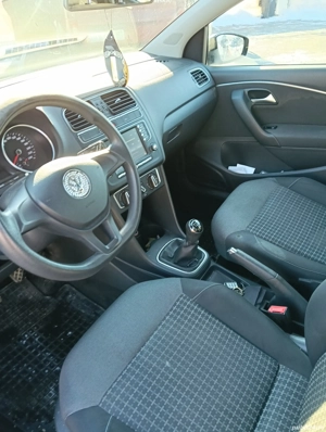 vând volkswagen polo bluemotion,1,4 tdi, 2015, 197250 km reali cu carte service,   - imagine 4