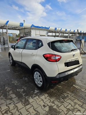 Vand Renault Captur 0,9 Tce, fabricat in 2016. Unic proprietar de noua, cumparata de la reprezentant - imagine 3