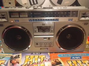 Radio-Casetofon Victor RC-M70 la 230v am fm stereo radio cass - imagine 5