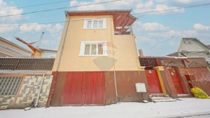 Proprietate cu 2 apartamente și garaj, Schei - imagine 2