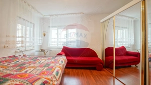 Proprietate cu 2 apartamente și garaj, Schei - imagine 4