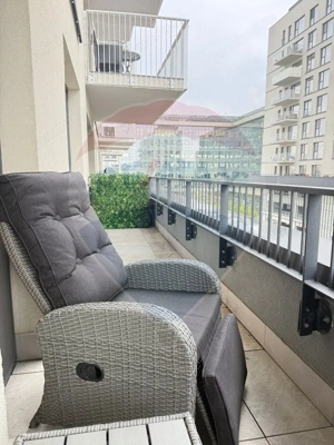 Apartament cu 2 camere de închiriat în Silk District - imagine 13