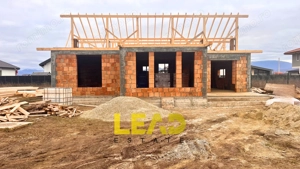 CASA PE PARTER, 105 mp utili, 513 mp teren, Sanpetru - imagine 6