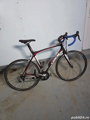 Bicicleta din carbon full