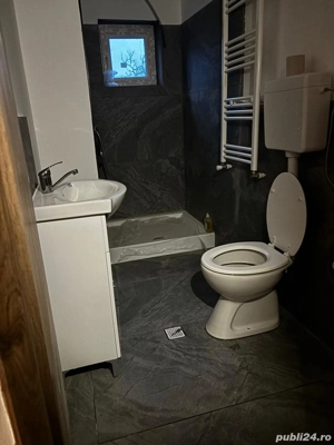 Piața Noua, apartament in vila 3 camere, centrala pe gaz, curte individuala - imagine 2