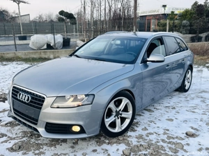 Vând Audi A 4 adus recent 